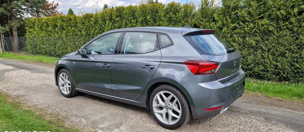 Seat Ibiza cena 63900 przebieg: 63900, rok produkcji 2018 z Skoczów małe 121